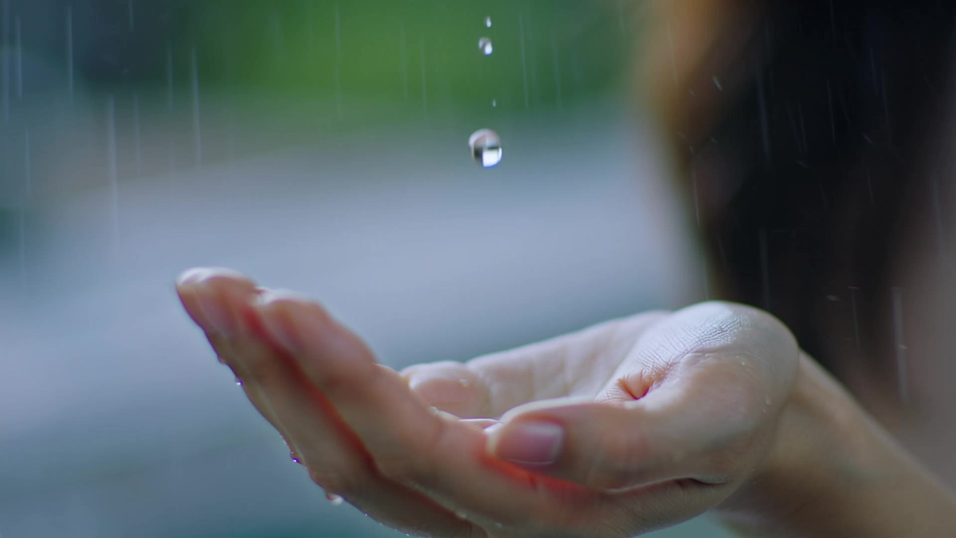 Kling AI work 299878331654649 - drawing of a raindrop AI video
