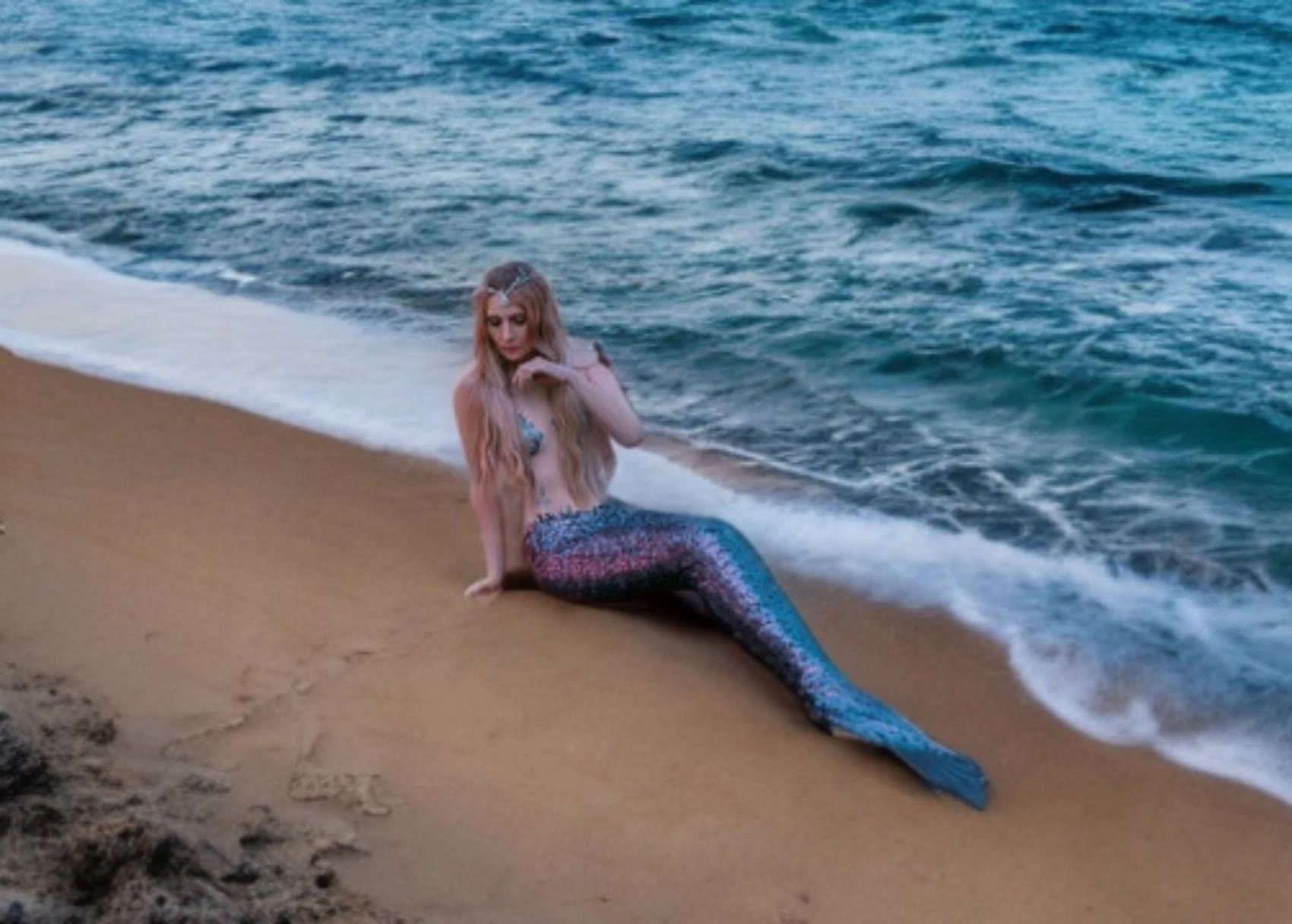 Kling AI work 311698064610306 - mermaid video AI video