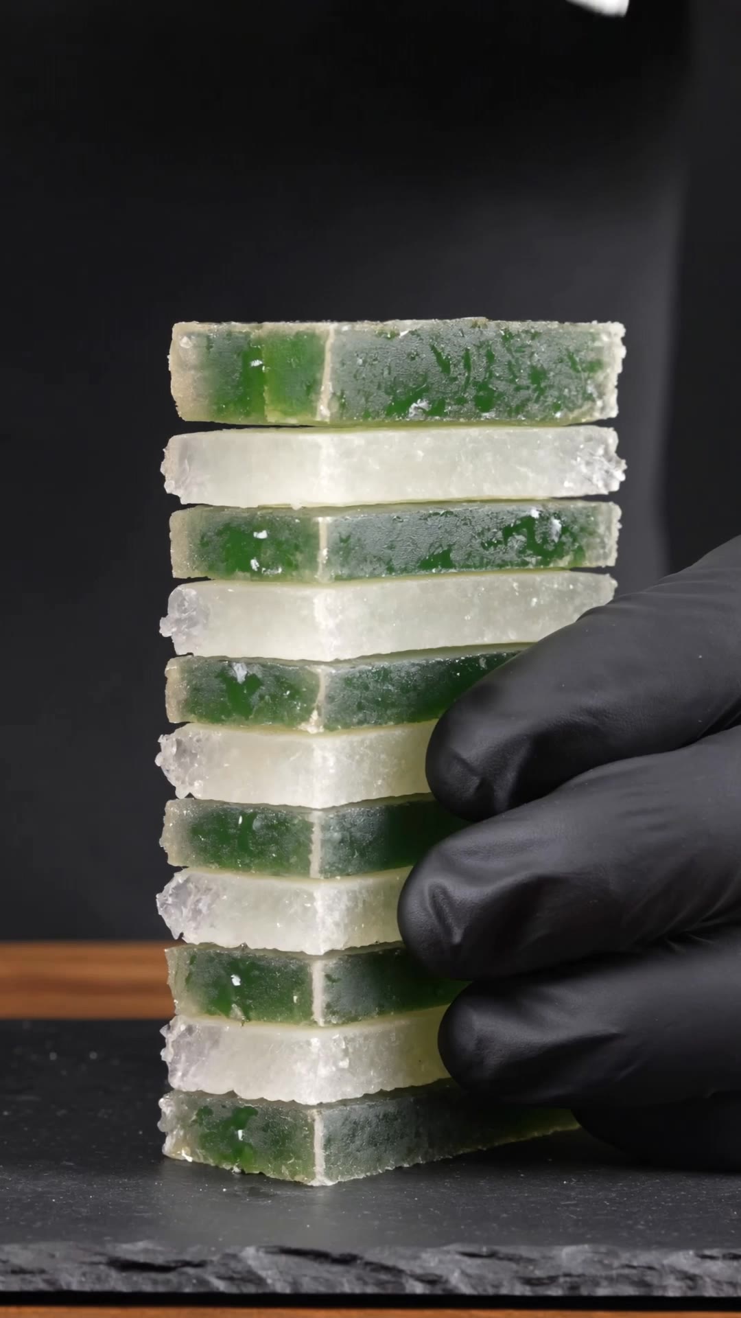 Cutting a Matcha Sugar Stack - low fade cutting AI video