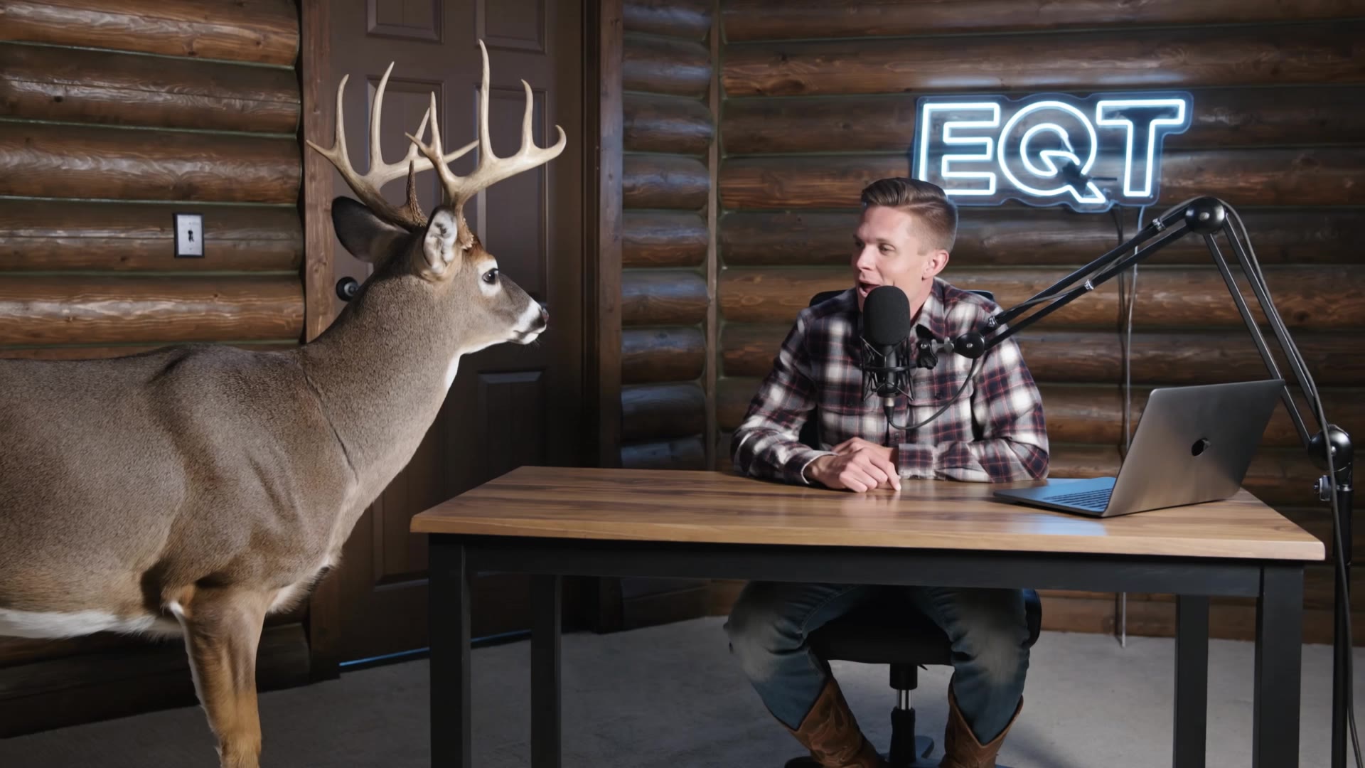 Kling AI work 313105103663860 - blonde low taper fade AI video