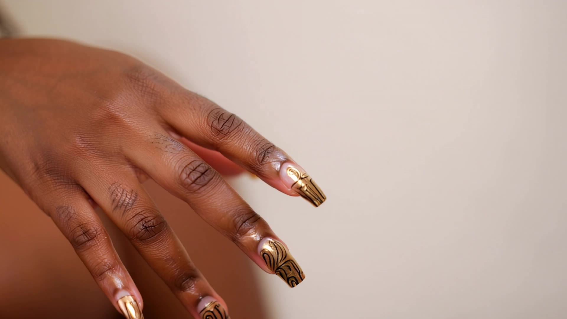 Kling AI work 299968718613626 - nail art maker AI video