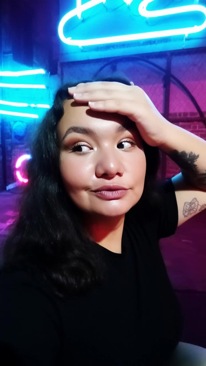 casual, selfie - selfie desktop wallpaper AI video