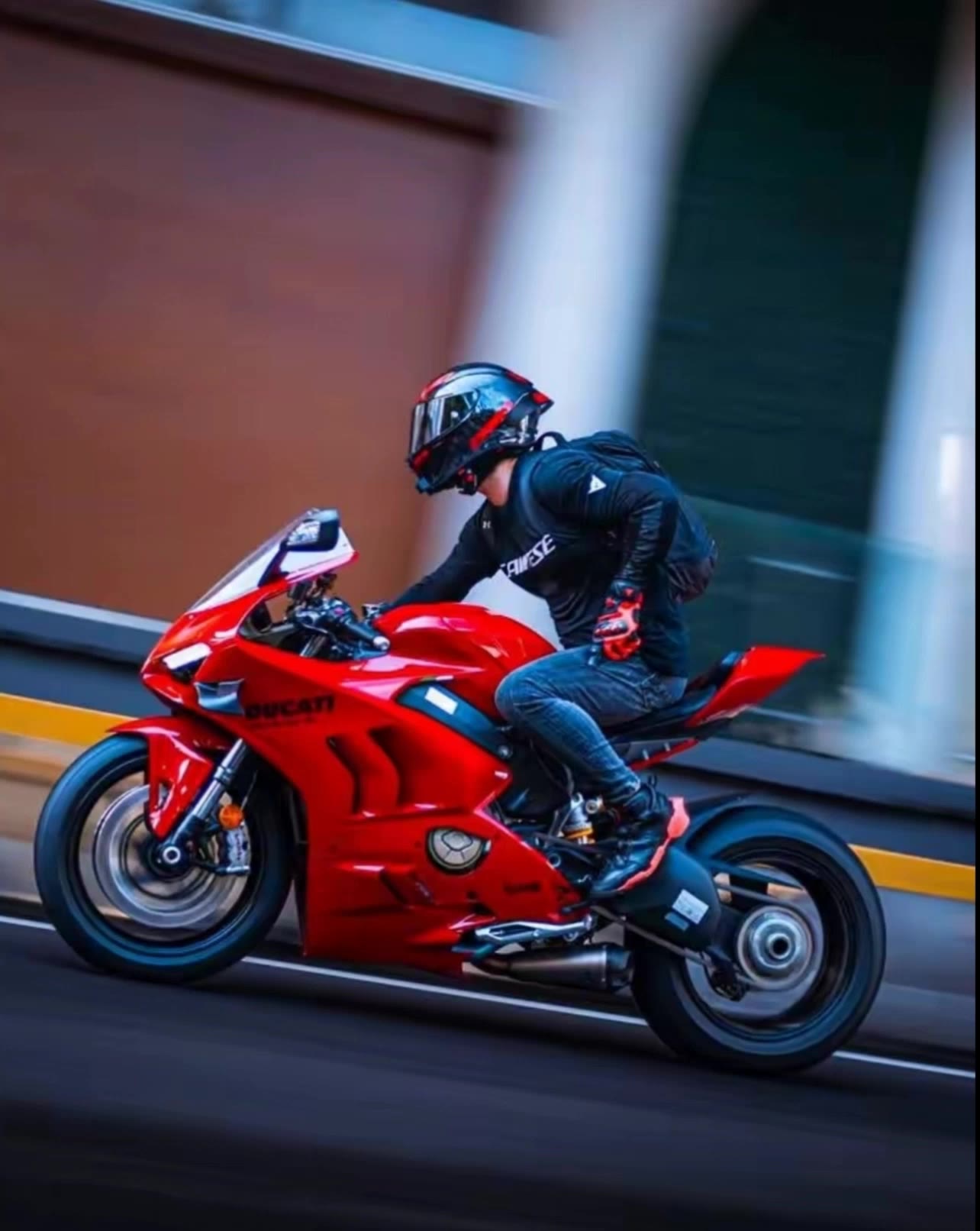 Kling AI work 317017383324818 - rider canvas AI video