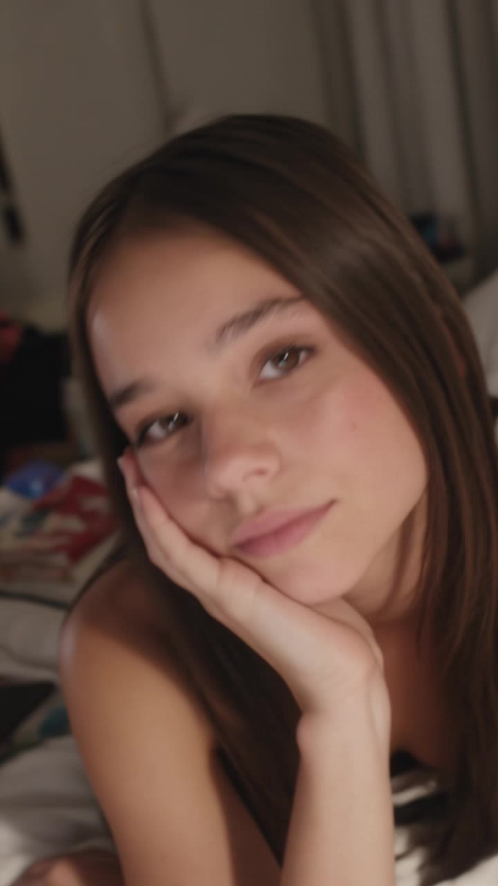Mediocre iPhone Selfie - selfie desktop wallpaper AI video