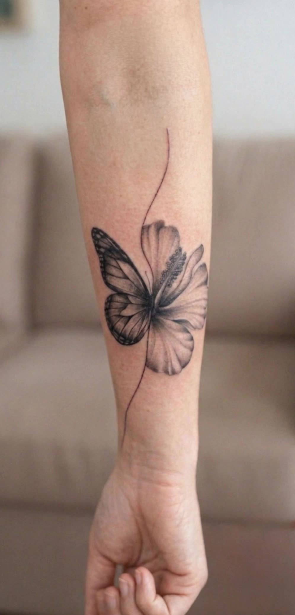 Kling AI work 316895514614953 - tattoo ideas for hips AI video