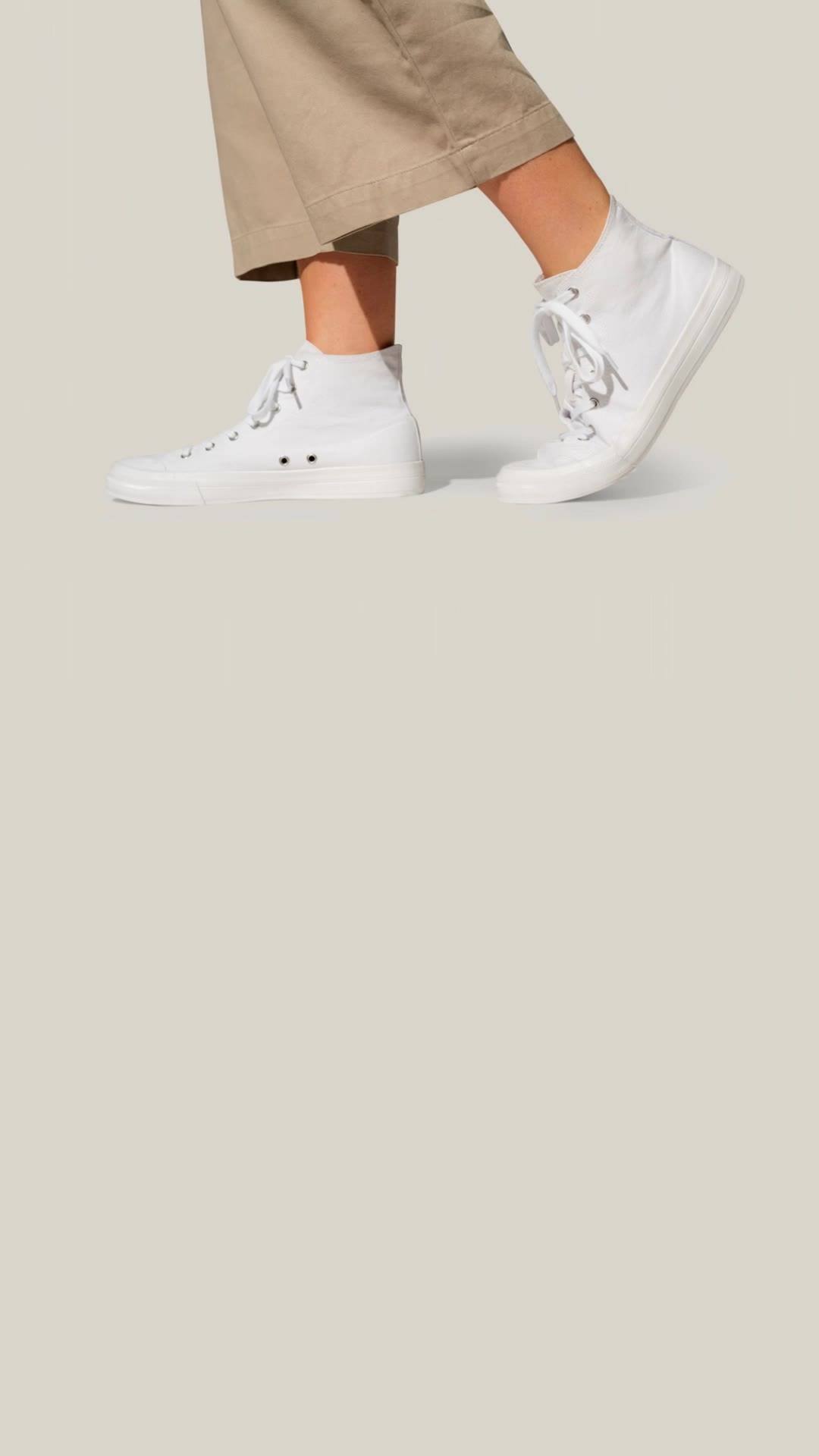 shoes walks - shoes kling ai wallpaper AI video