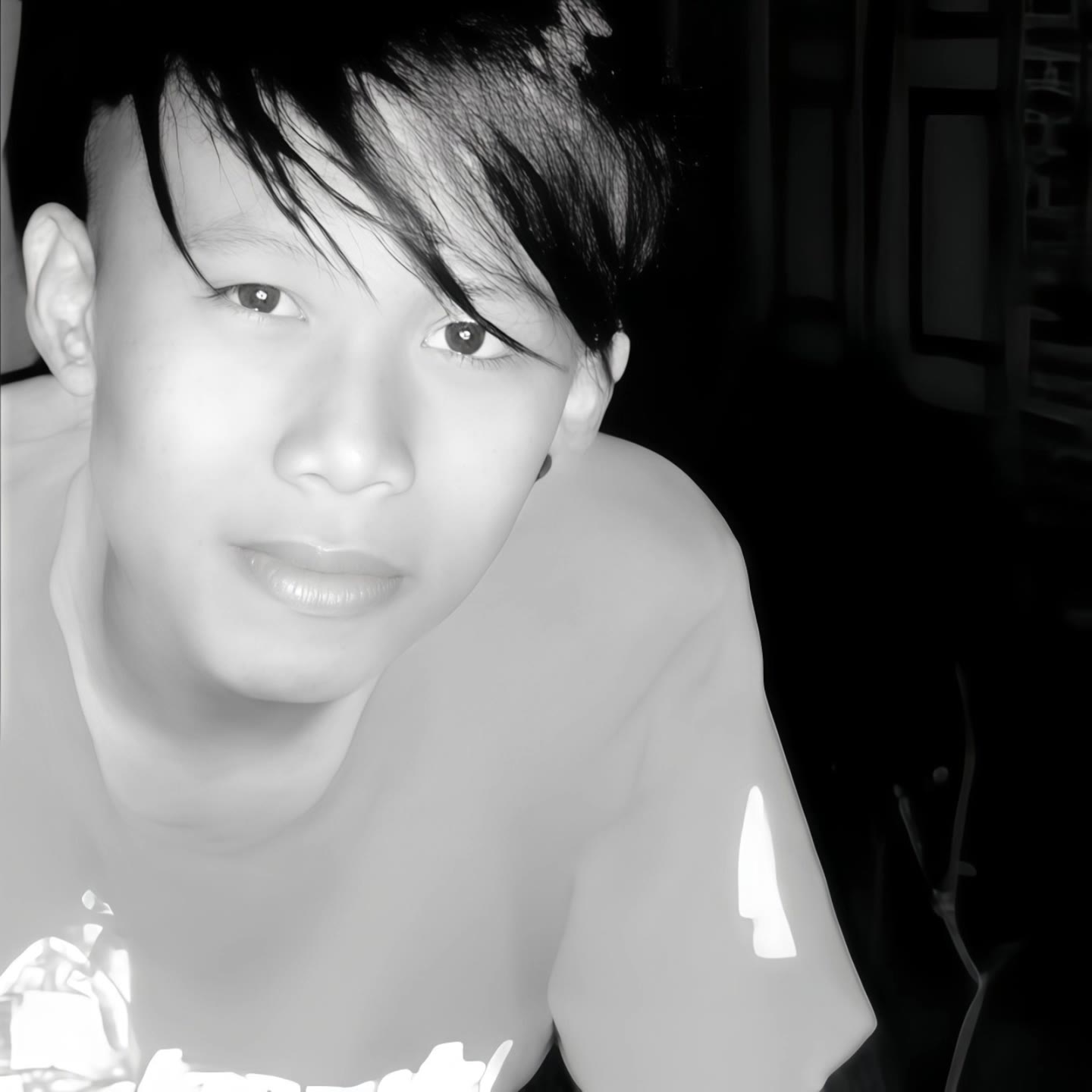 Kling AI work 310715975662045 - men fade undercut AI video