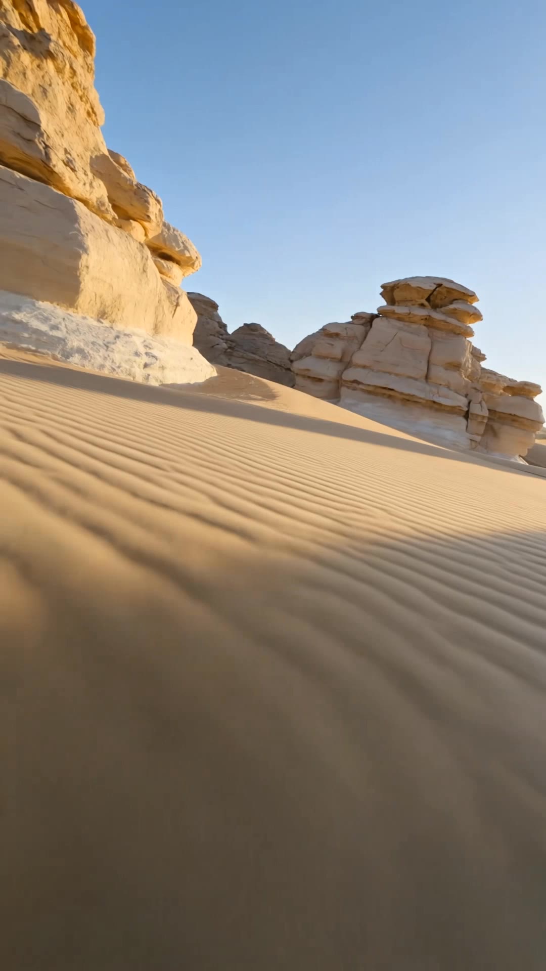 white desert  - desert youtube thumbnail AI video