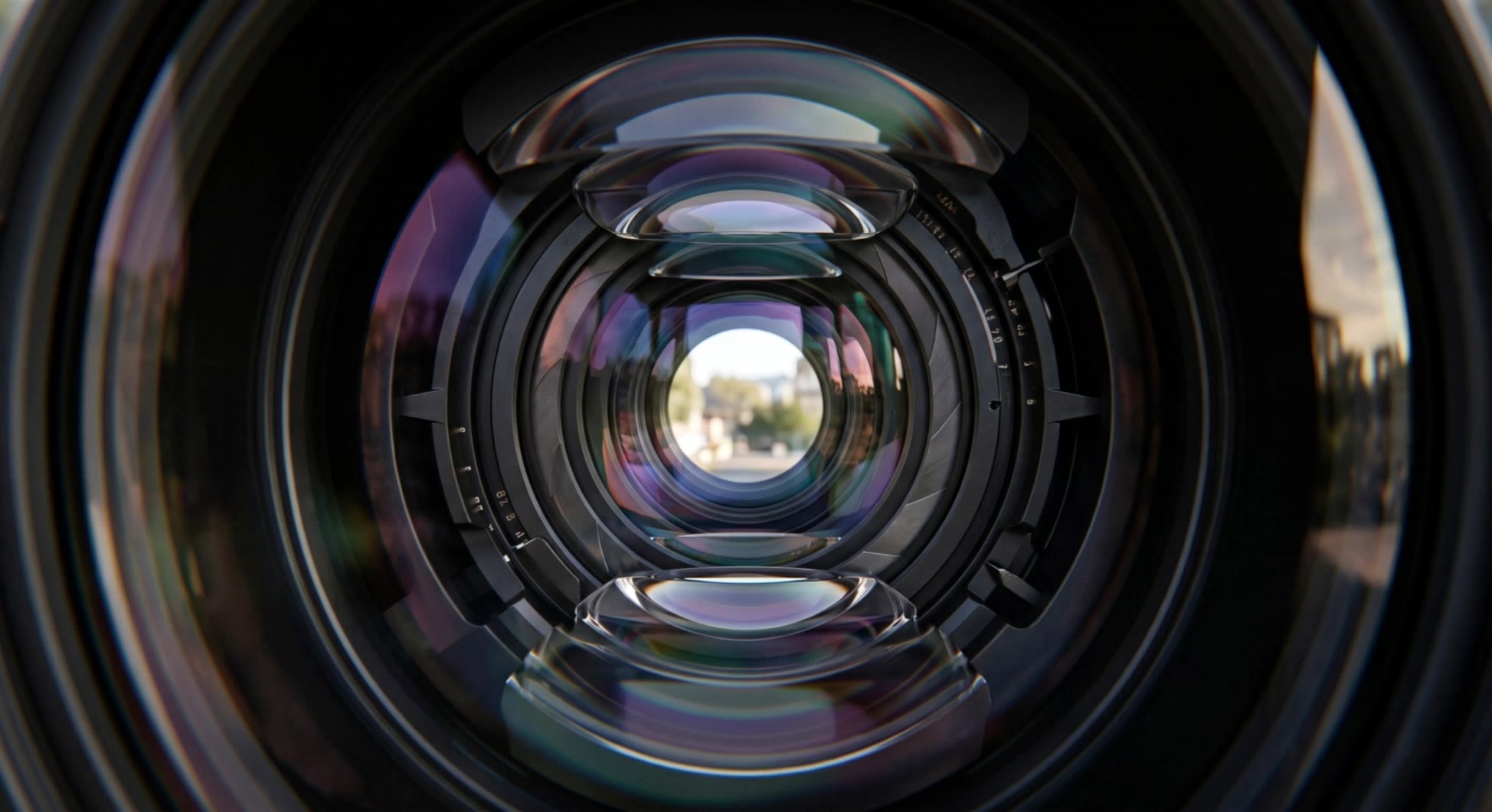 zoom in - industrie - zoom im AI video