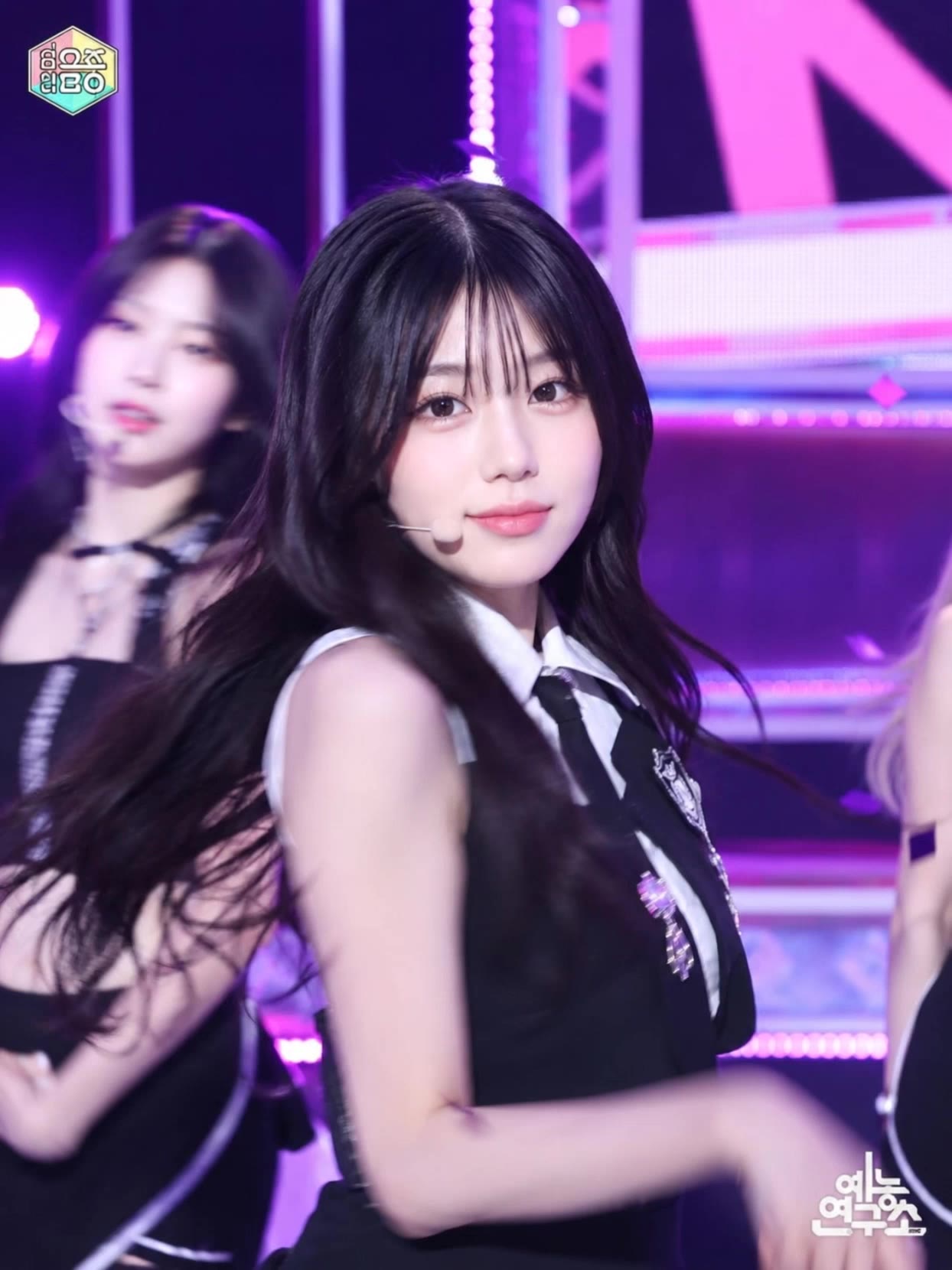 Kling AI work 310460192612968 - kpop ai AI video