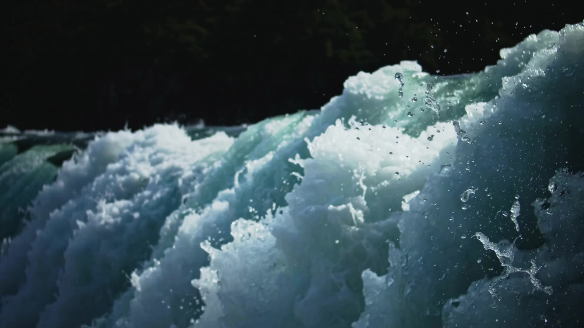 Waterfall from few meters - cinematic style AI video