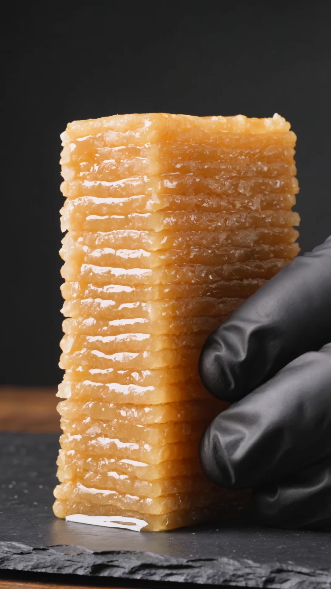 Cutting a Sugar Glass Baklava - low fade cutting AI video