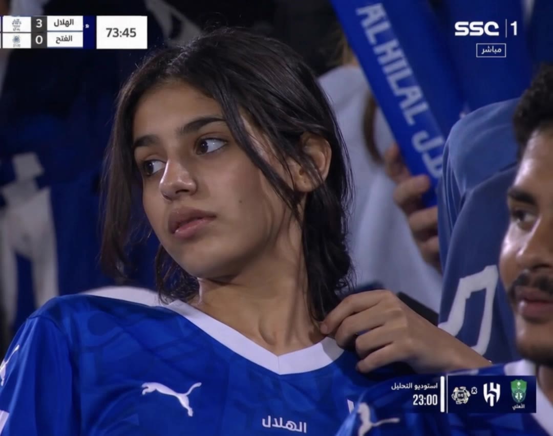 Kling AI work 310501900614828 - pre match warmup AI video