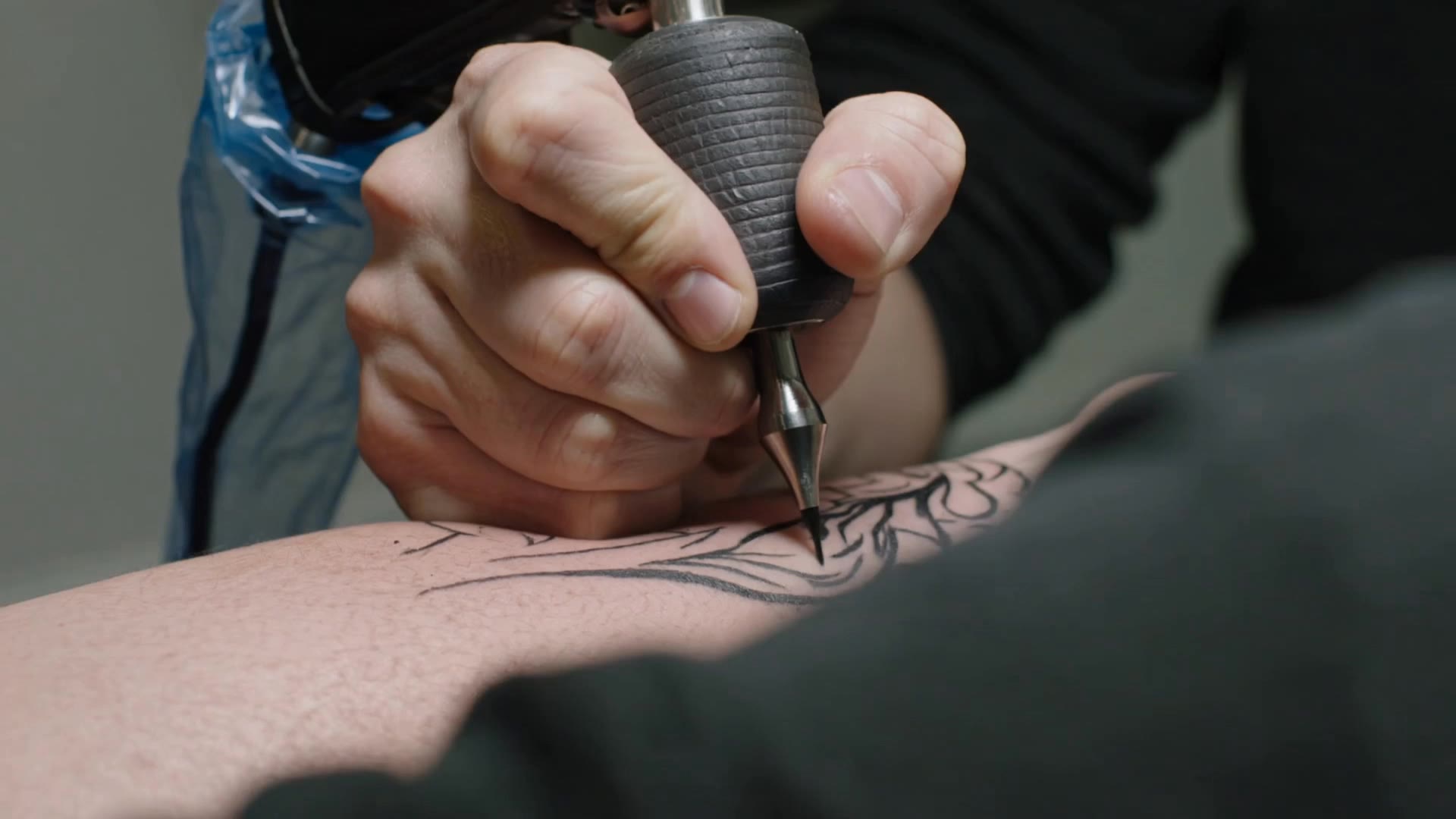 Kling AI work 318911659660219 - tattoo builder AI video