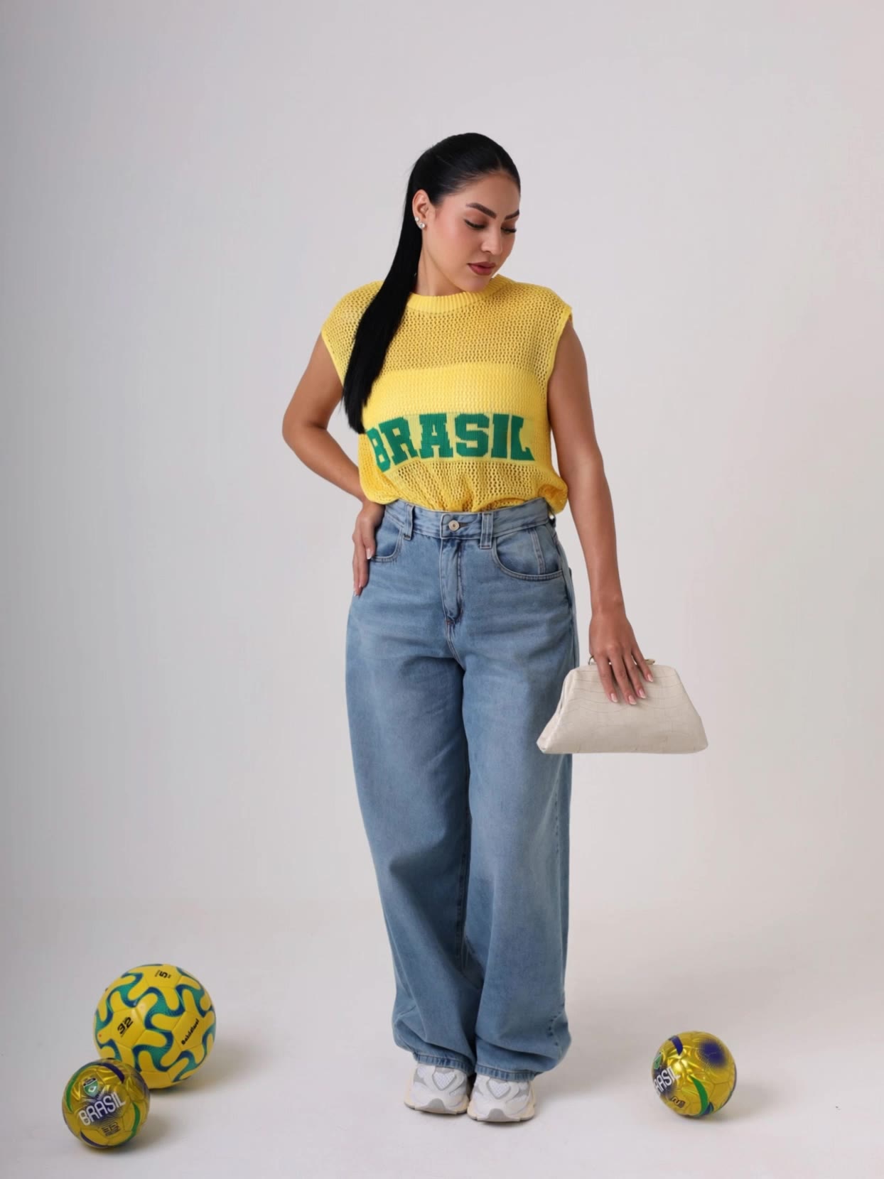 Kling AI work 311628700613898 - ai clothing swap AI video