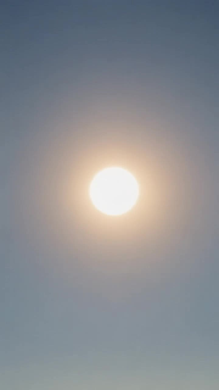 Kling AI work 317136143306725 - extreme wide shot AI video