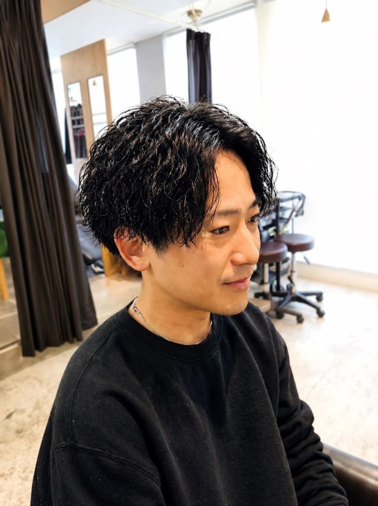 Kling AI work 310834280524548 - bangs mens hair AI video