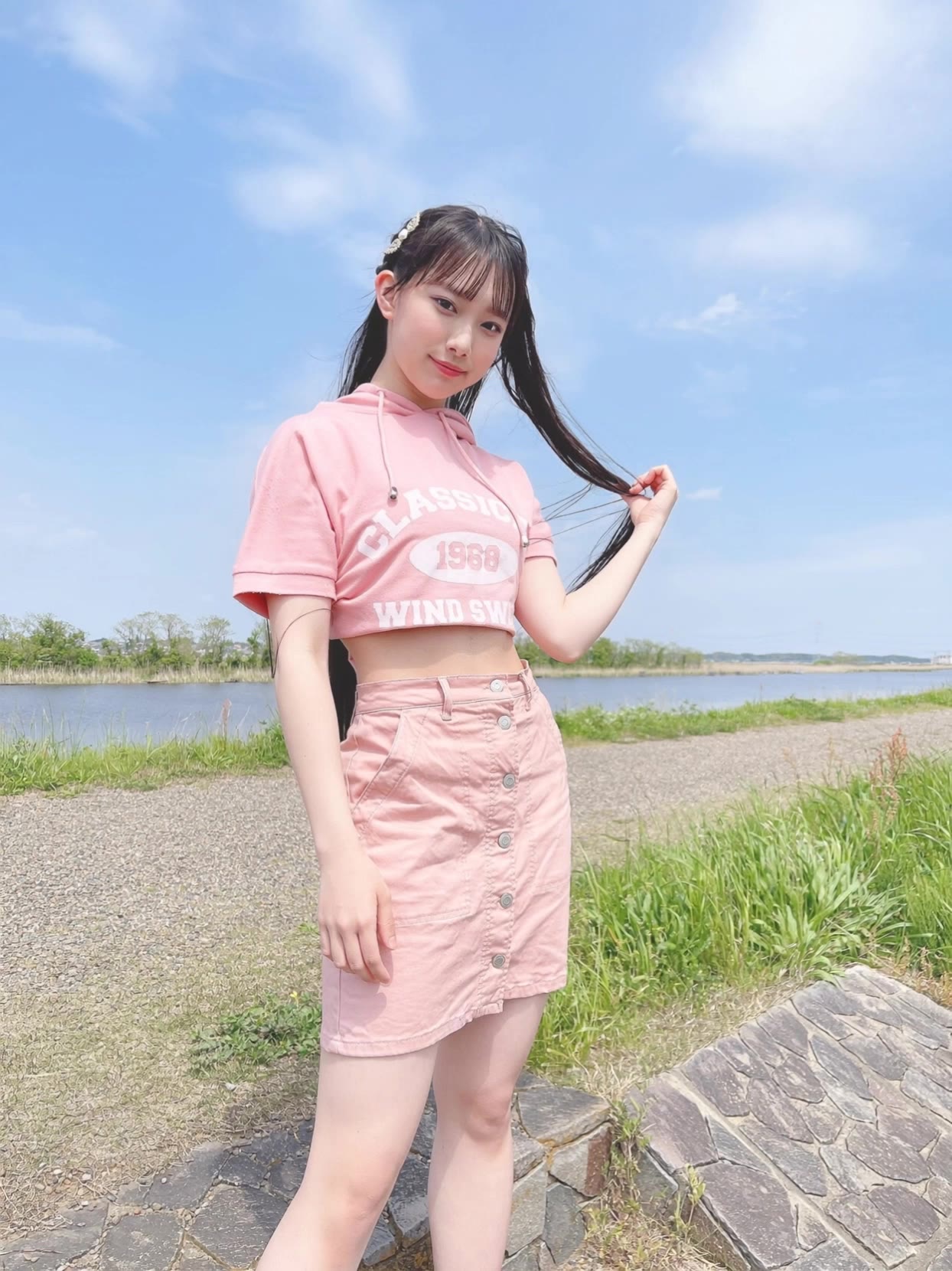 Kling AI work 298502073610593 - beautiful girl ai AI video