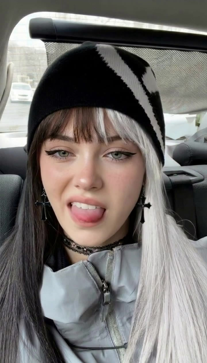 Kling AI work 309141153521549 - face swap picture AI video