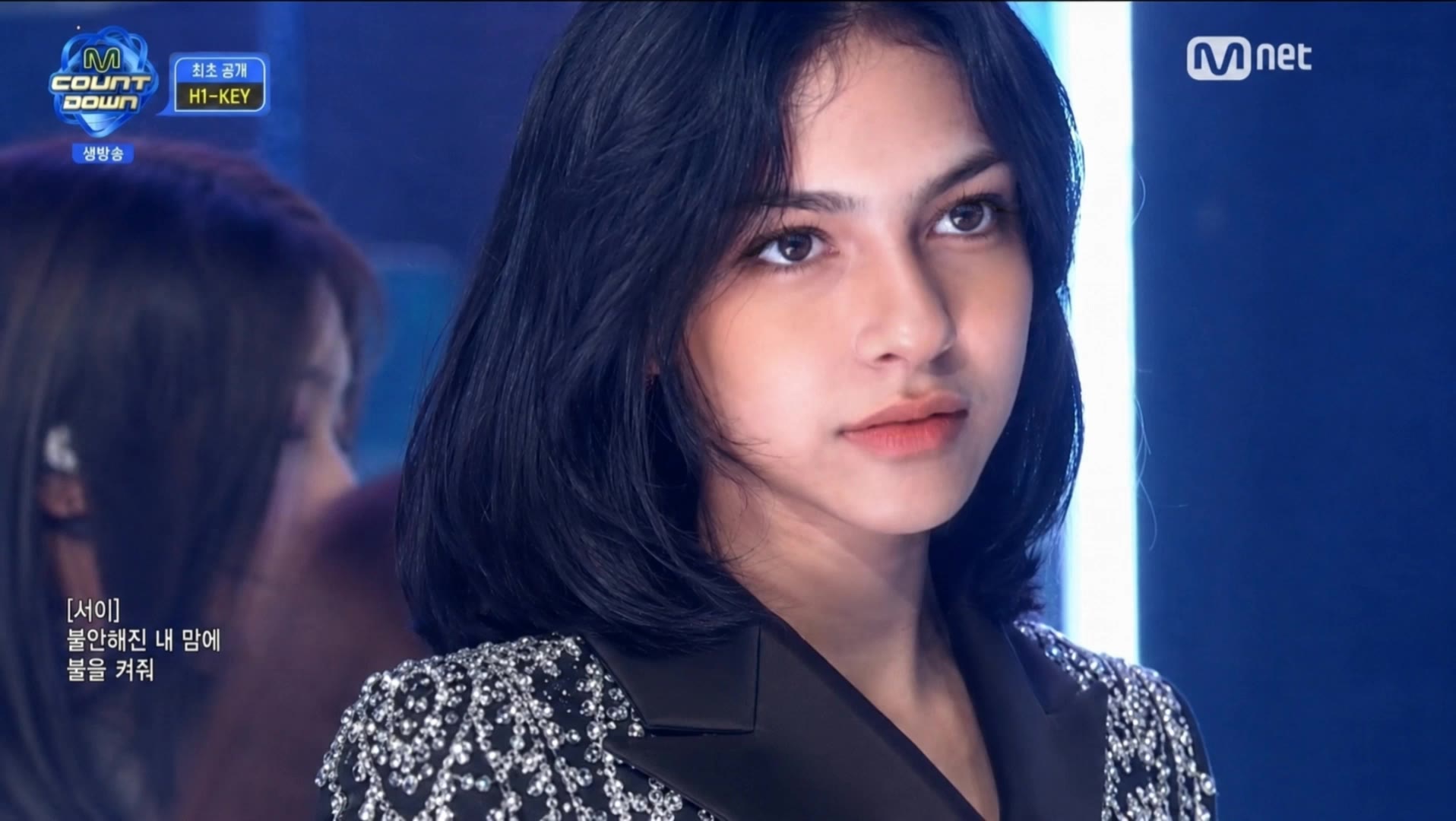 Kling AI work 310465692666692 - kpop ai AI video