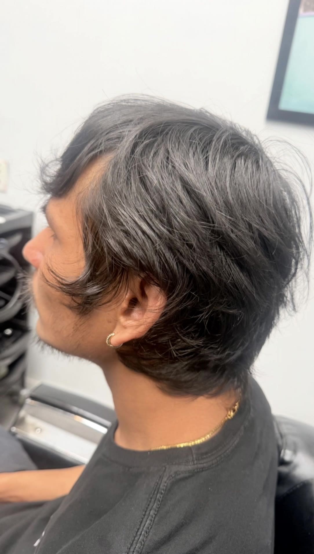 Kling AI work 316248352500076 - low fade skin haircut AI video
