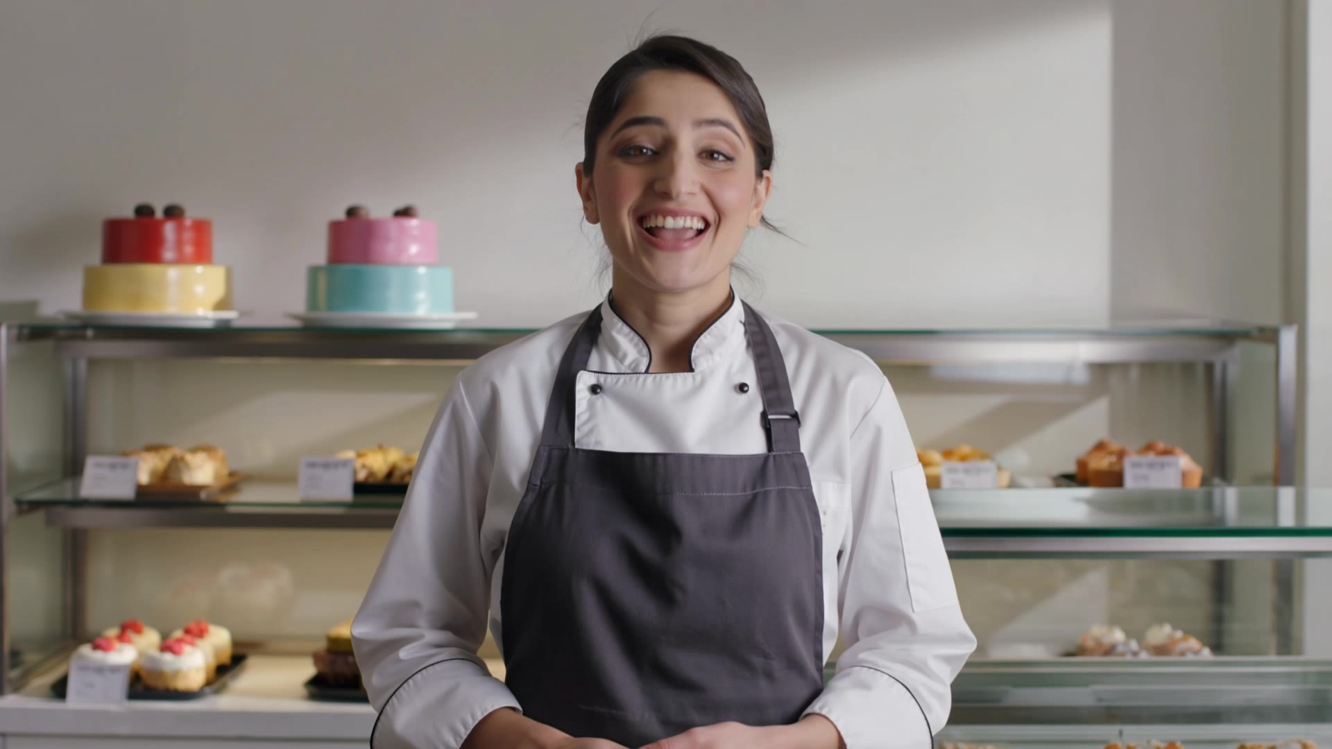 Kling AI work 316040936506441 - cake lip sync AI video