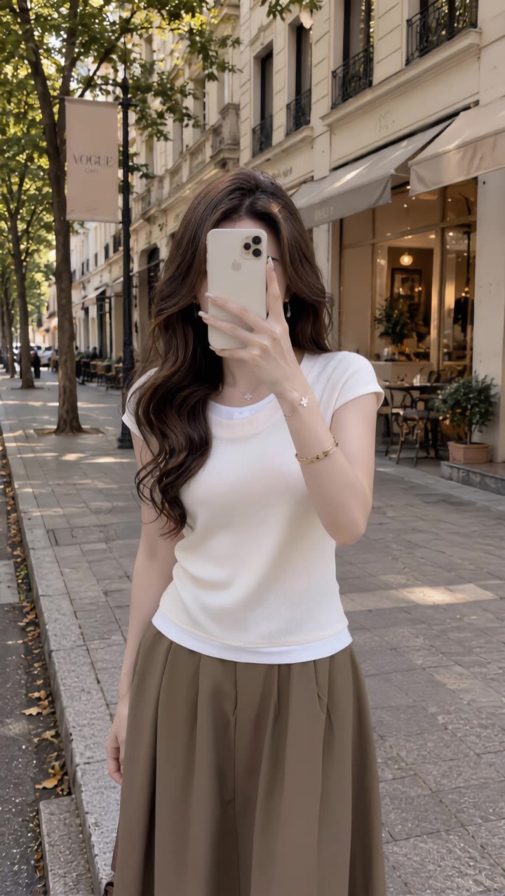 Kling AI work 311480861666134 - thời trang lip sync AI video