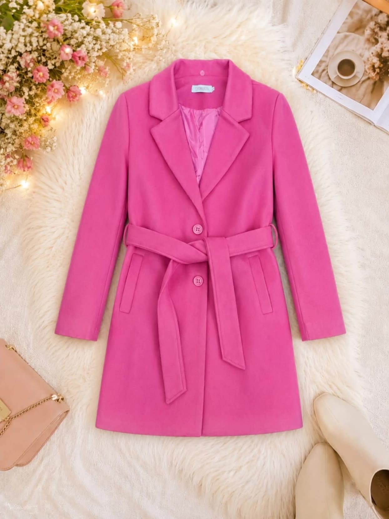 Kling AI work 316543973669440 - satin texture AI video