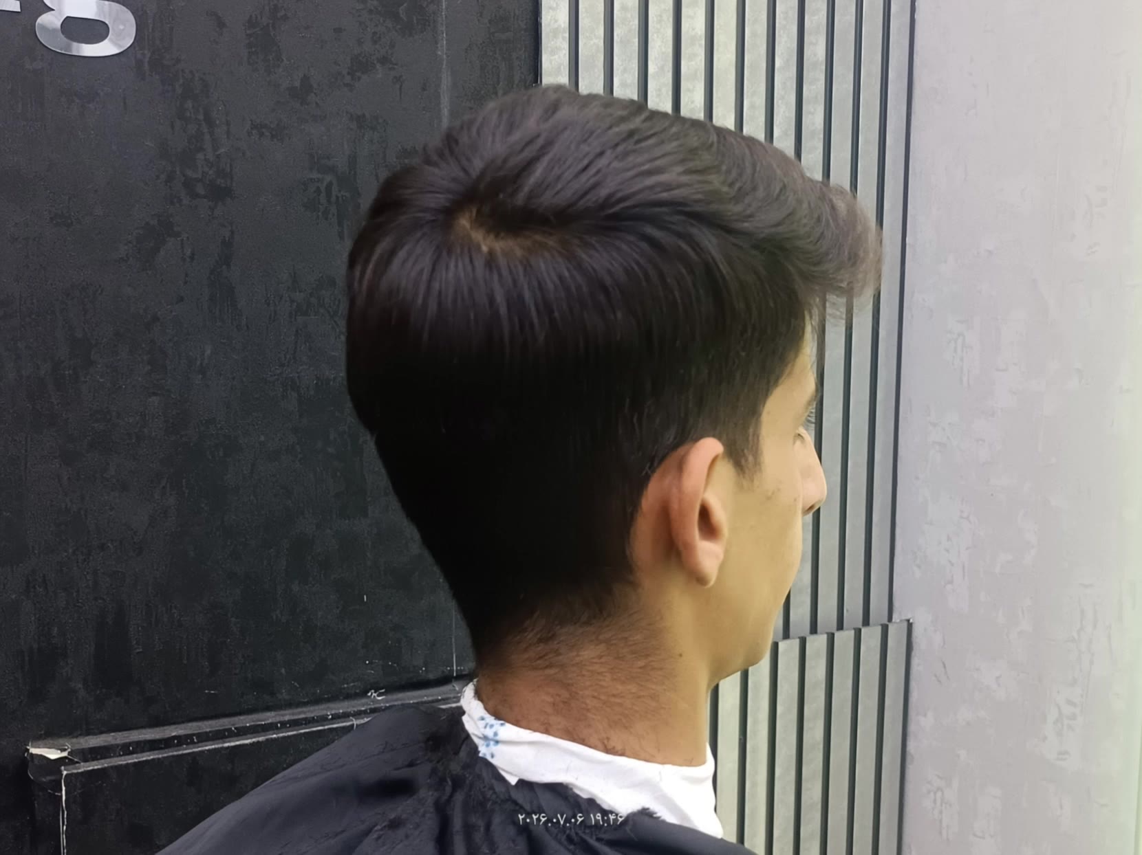 Kling AI work 316119404614546 - short mid fade haircut AI video