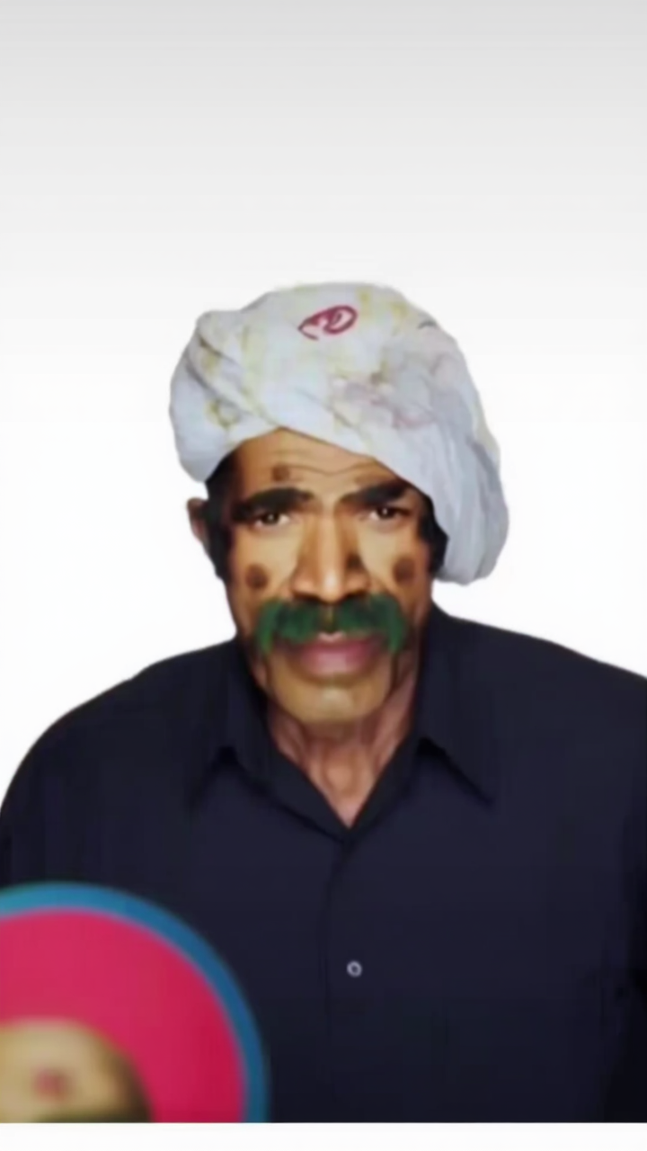 يتكلم باللغه العربيه فيديو 
 - anime kling ai image to video AI image