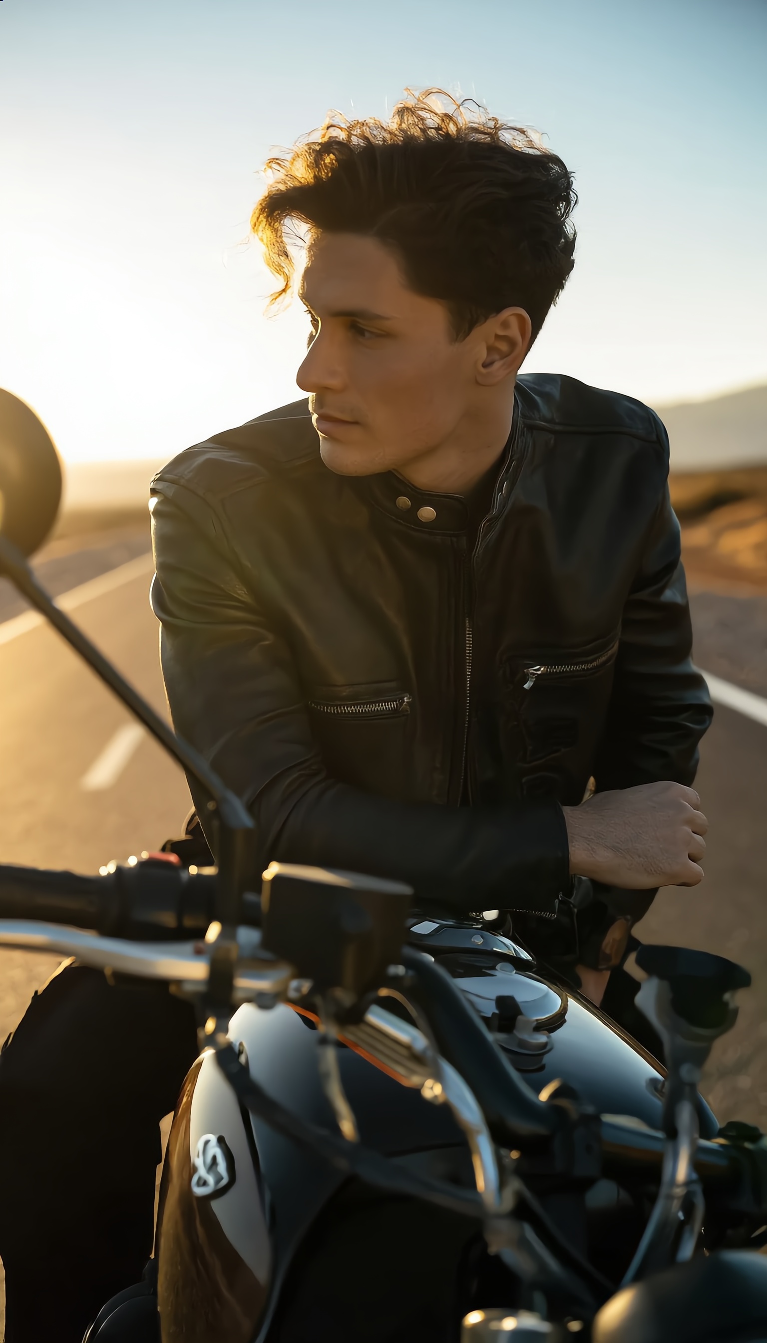 Kling AI work 282621210306896 - tousled hair men AI image
