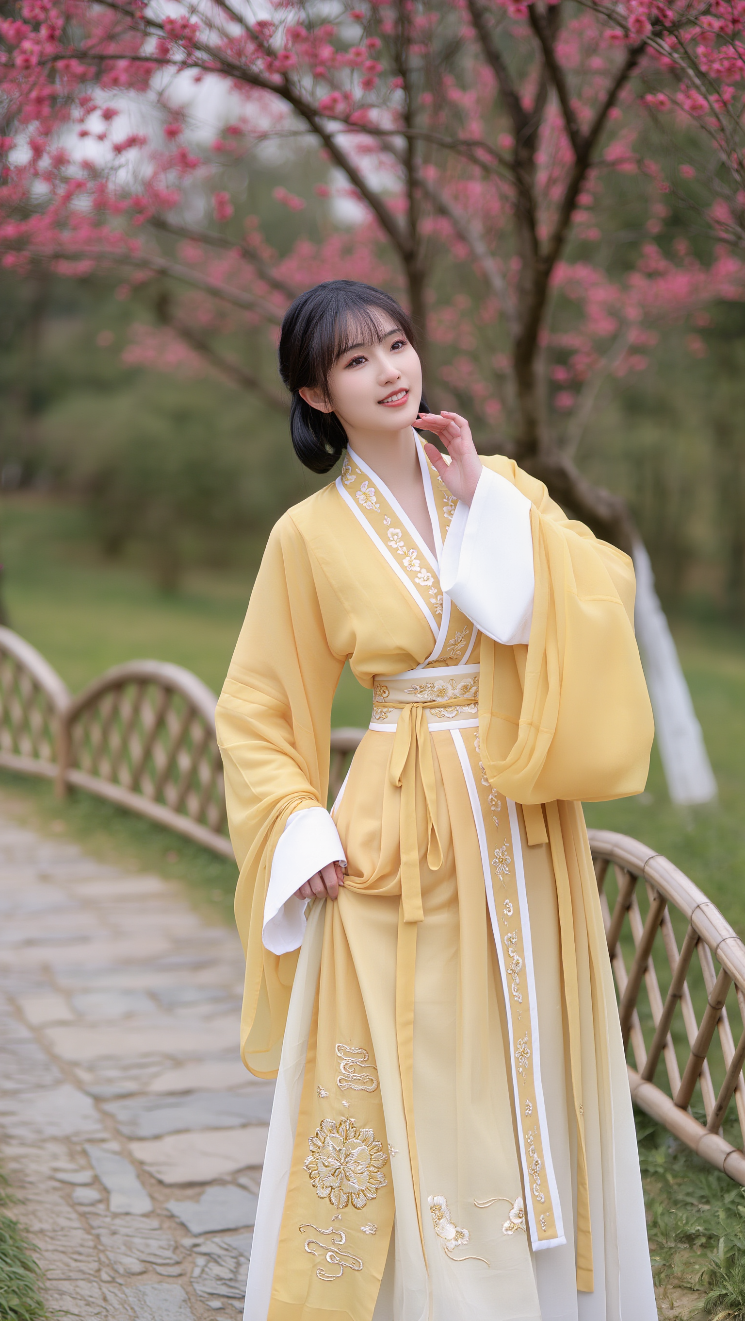 Kling AI work 309451810666594 - what hair cut is this AI image