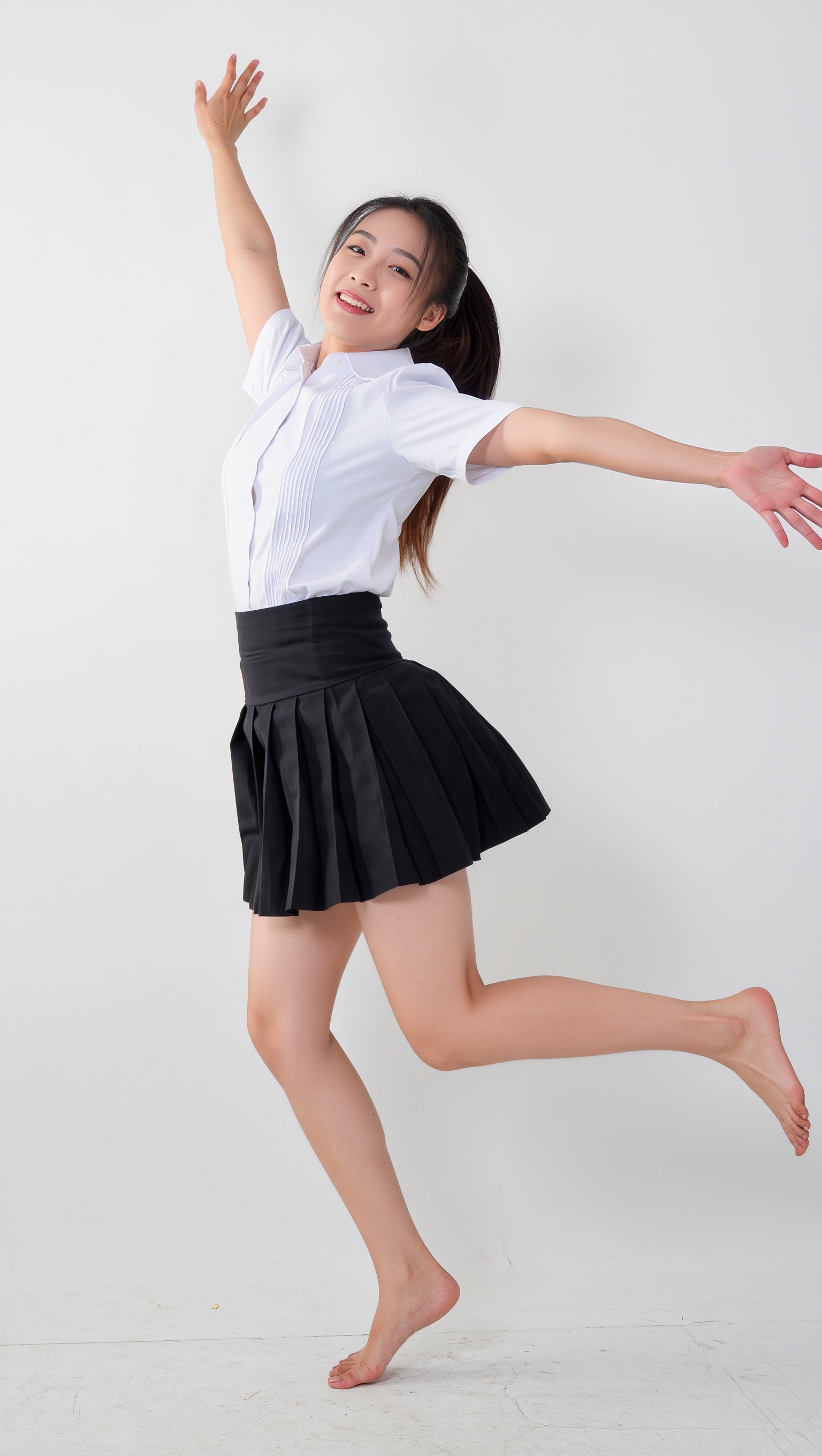 Kling AI work 316365425502145 - White Background AI image