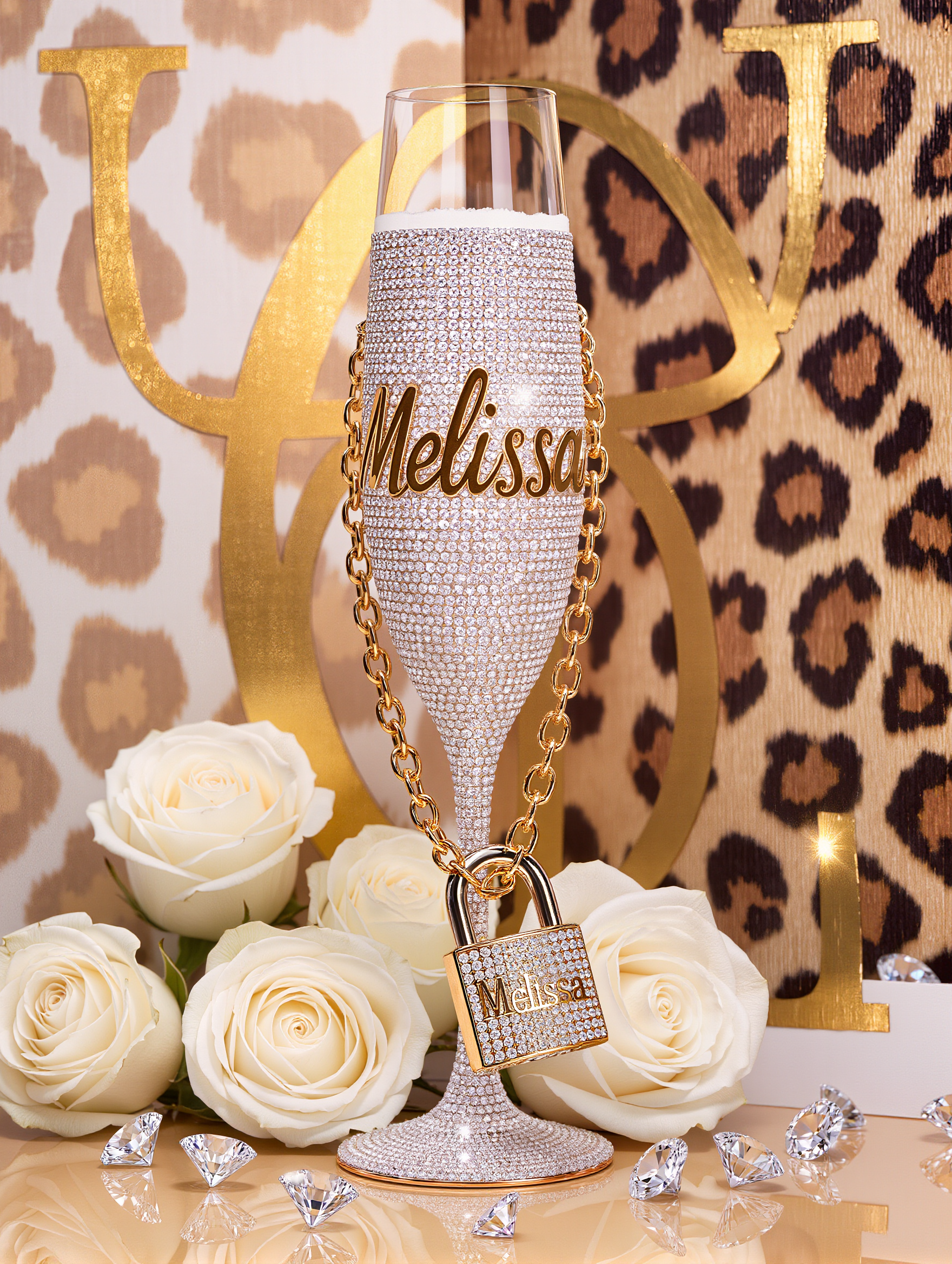 Kling AI work 309504241668876 - leopard print car seat covers AI image