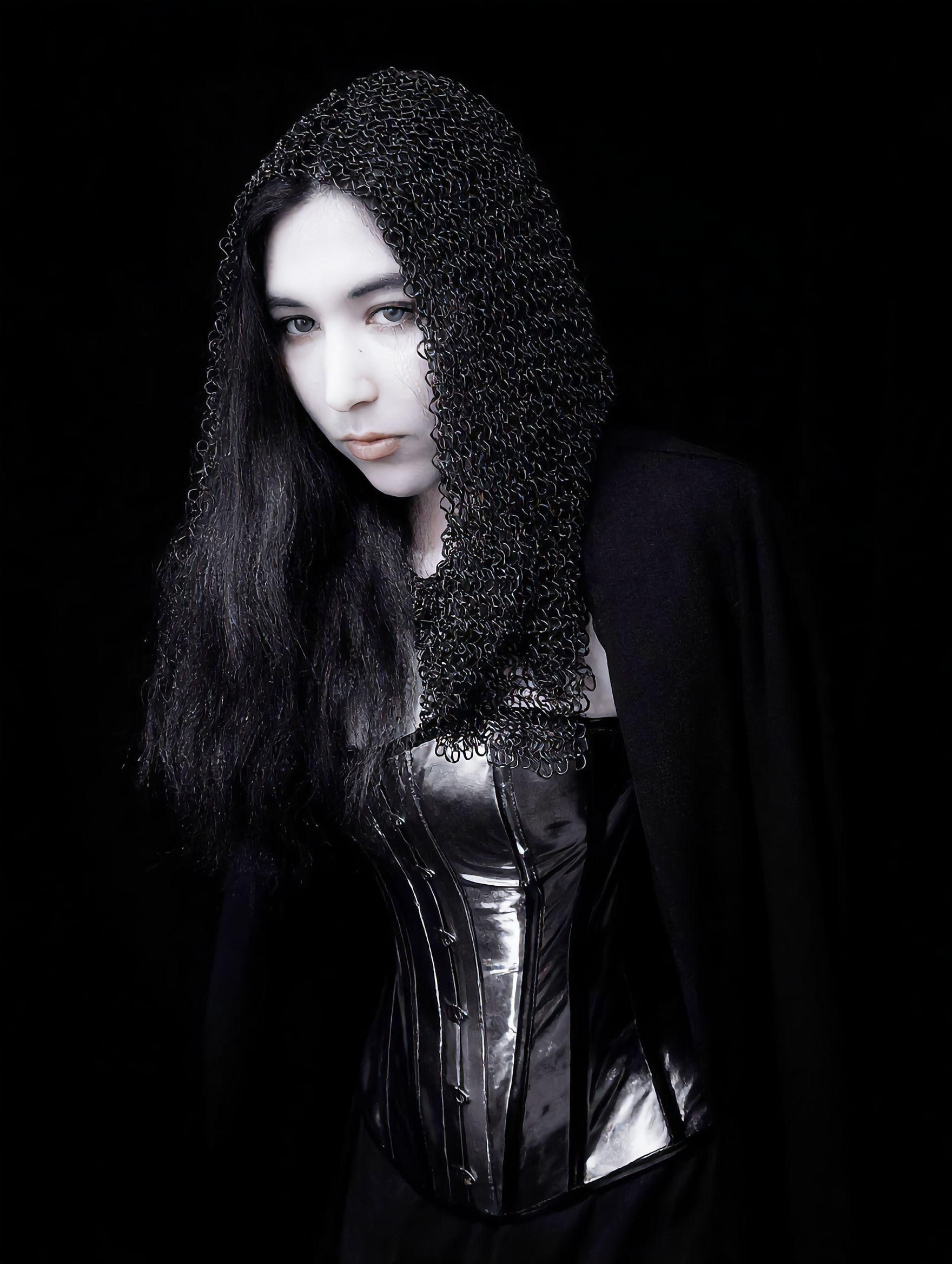 Kling AI work 314642905611597 - black hair with silver highlights AI image