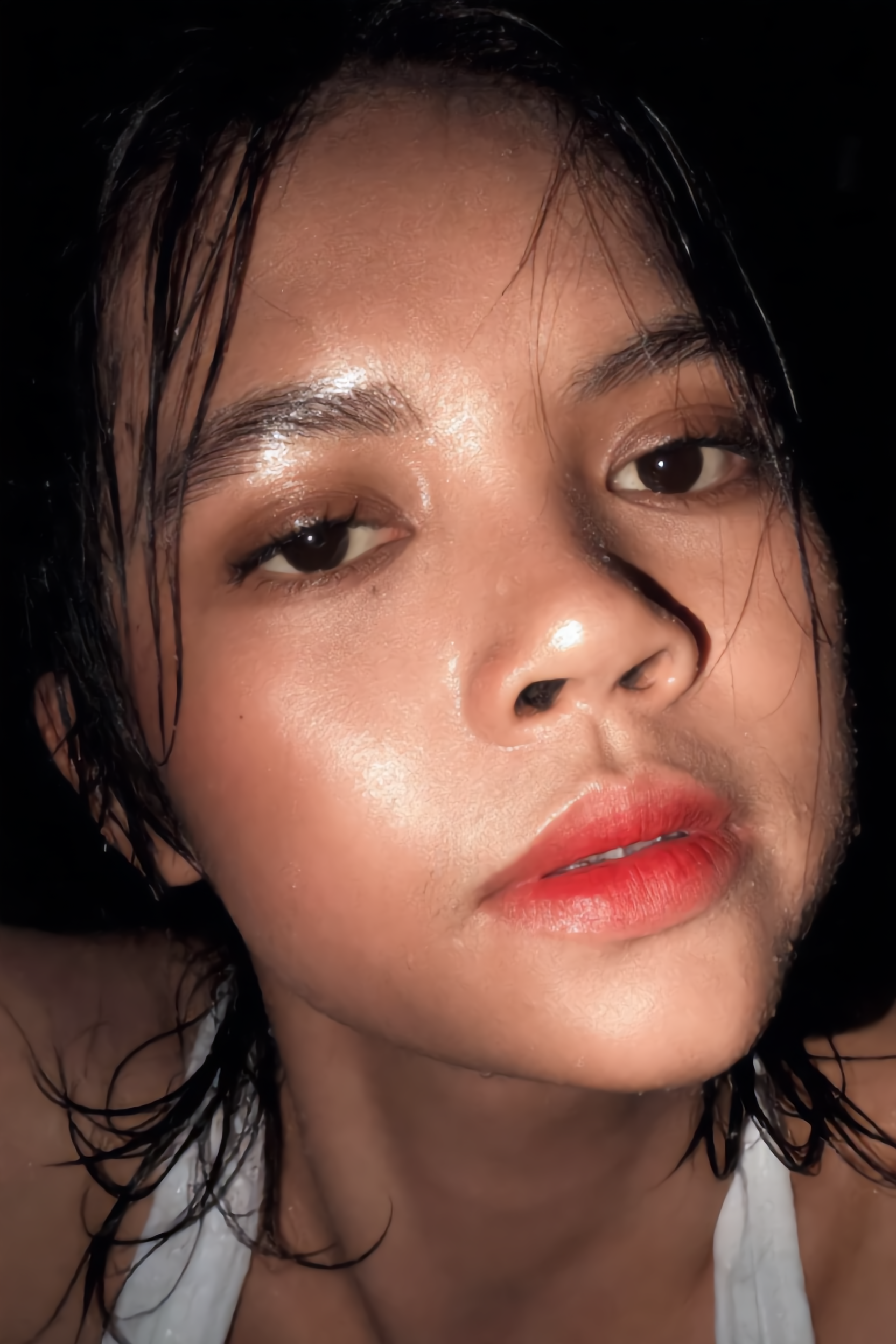 Kling AI work 308657497660549 - retouch photo free AI image