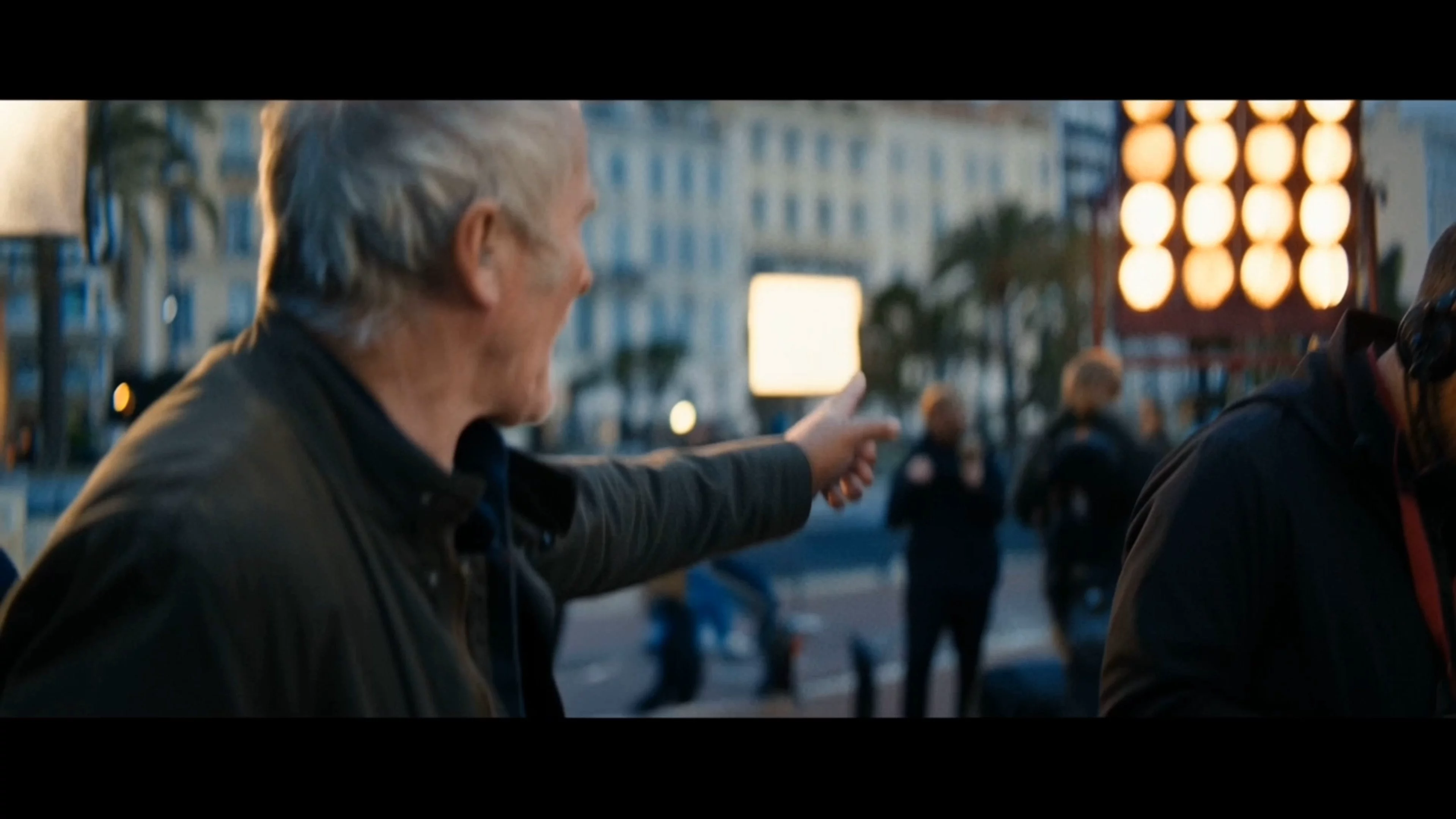 Kling 4.0 film-set video generated from a multi-character reference